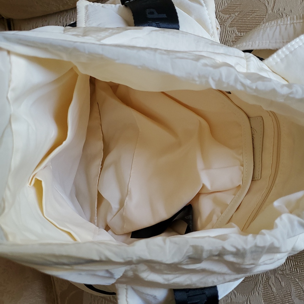 FP Movement Cool & Cozy Pack/Home Plate - Picture 10 of 15